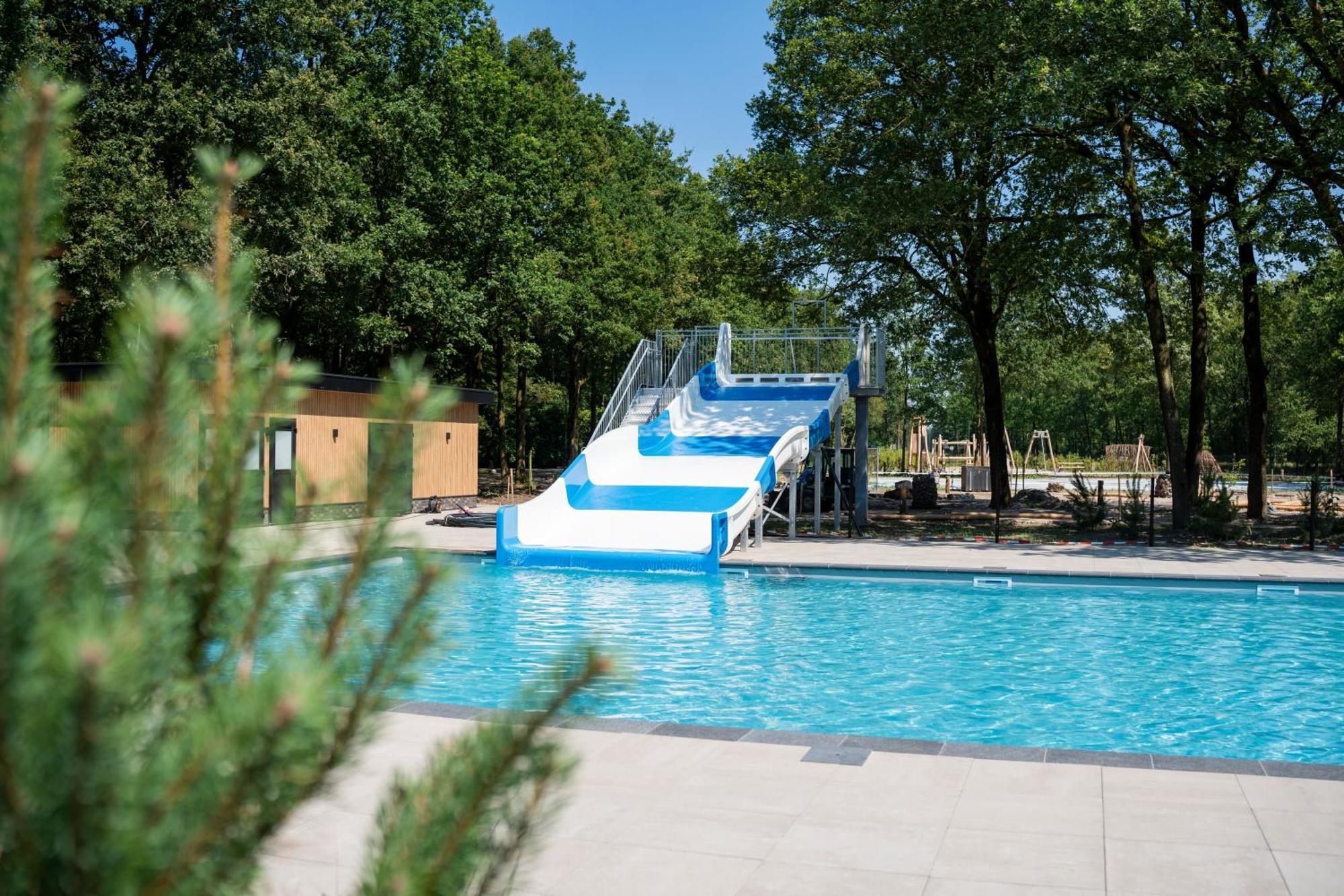 Topparken - Resort De Brabantse Kempen Lage Mierde Kültér fotó